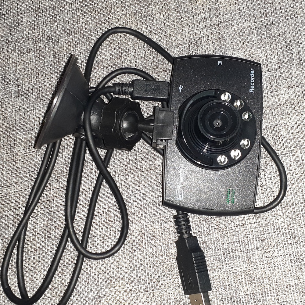 ST DASH CAMERA - Picture 2 of 3